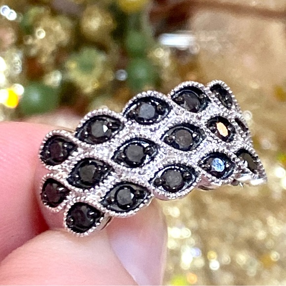 1 Carat Genuine Black Diamond 3 Row Anniversary Band Ring ~ Cocktail Dinner Ring - Picture 12 of 16